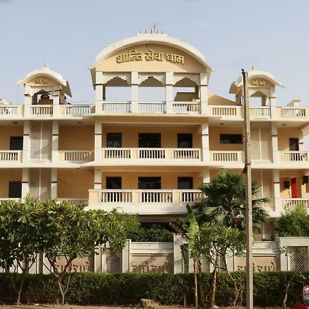 Oyo 13564 Near Prem Mandir Hotel Mathura Eksteriør billede